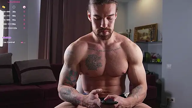 Snapshot of Karlos_Ripped_ chatting on 02/24/26, 12:06 Karlos Ripped online show from 02/24/26, 12:06