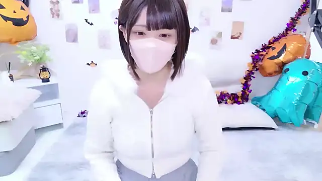 aki zzz online show from 10/28/25, 07:35