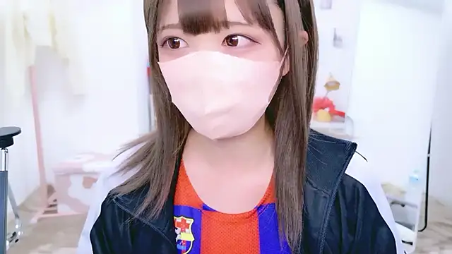 aki zzz online show from 06/12/26, 12:14