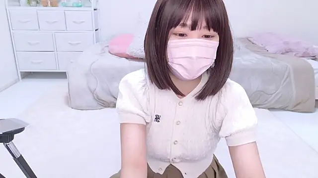 aki zzz online show from 03/17/25, 02:08