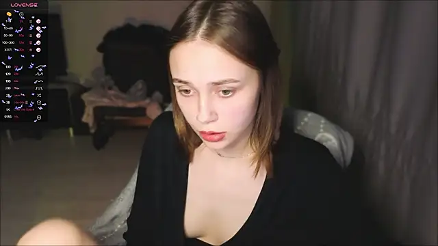 SweetLinaa online show from 03/05/26, 08:16