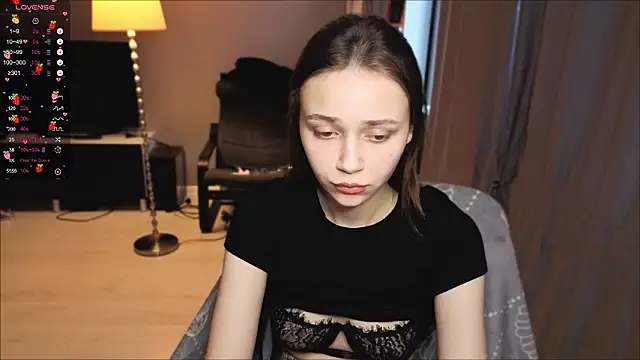 SweetLinaa online show from 03/22/26, 04:27