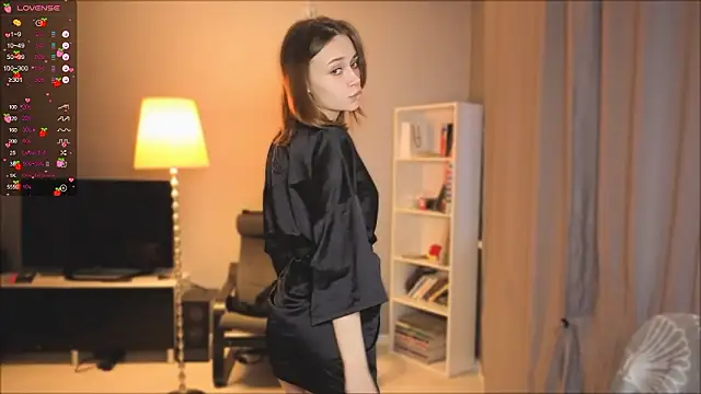 SweetLinaa online show from 03/10/26, 03:38