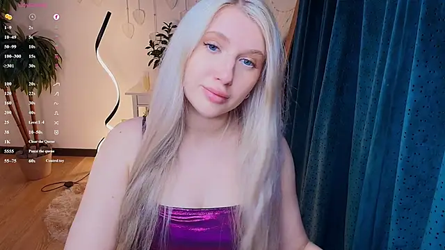 Evacadooo online show from 05/06/26, 02:59