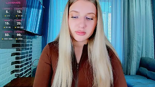 Evacadooo online show from 10/22/25, 05:40