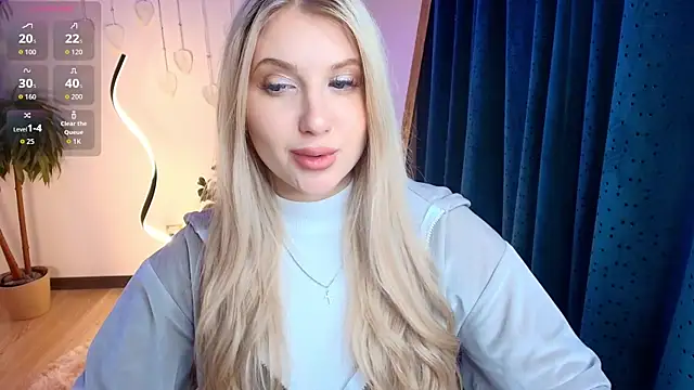 Snapshot of Evacadooo chatting on 03/01/26, 02:33 Evacadooo online show from 03/01/26, 02:33