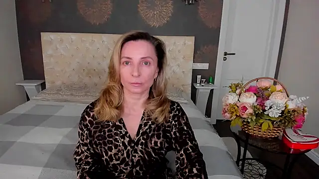 AllisonWilliams online show from 04/03/26, 03:29