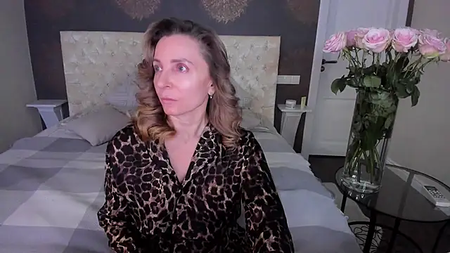 AllisonWilliams online show from 12/03/25, 06:07