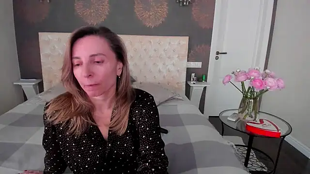 AllisonWilliams online show from 04/10/26, 04:36