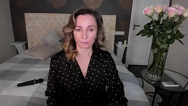 AllisonWilliams online show from 11/28/25, 03:34