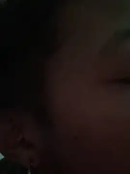 Snapshot of haineuseee chatting on 12/28/24, 08:26 haineuseee online show from 12/28/24, 08:26