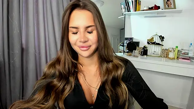 SuraMune online show from 03/22/25, 11:42