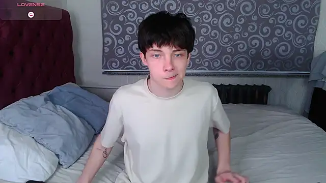 iwillfall online show from 04/04/26, 03:35