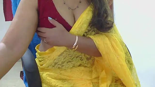 indian anu mallu online show from 11/12/25, 04:38