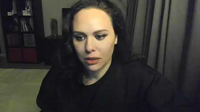 MollyCheiz online show from 03/10/25, 12:39