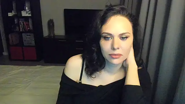 MollyCheiz online show from 02/03/25, 03:38