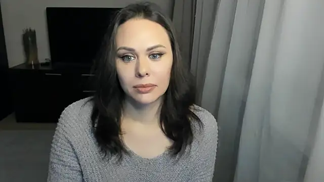 MollyCheiz online show from 11/27/25, 01:44