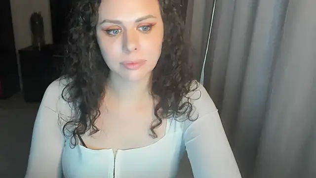 Snapshot of MollyCheiz chatting on 07/02/26, 03:23 MollyCheiz online show from 07/02/26, 03:23
