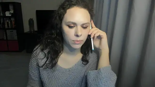 MollyCheiz online show from 05/29/26, 05:52