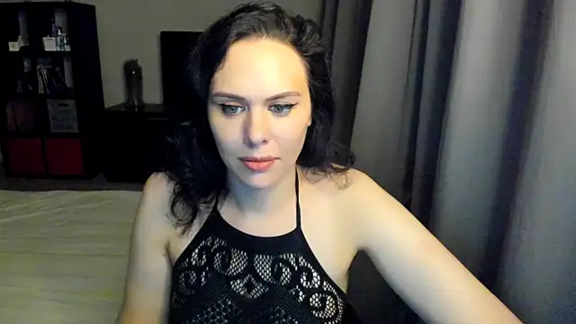 MollyCheiz online show from 02/05/25, 05:53