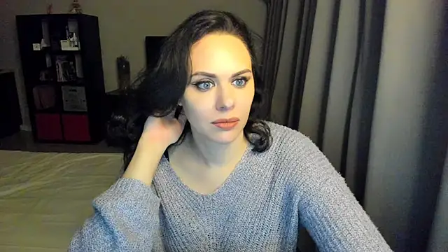 MollyCheiz online show from 02/19/25, 08:41