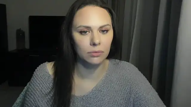 MollyCheiz online show from 04/05/26, 09:43