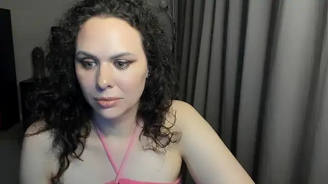 Snapshot of MollyCheiz chatting on 07/13/26, 11:59 MollyCheiz online show from 07/13/26, 11:59