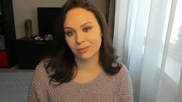 MollyCheiz online show from 11/03/25, 09:57