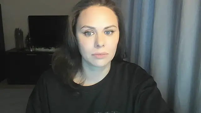 MollyCheiz online show from 01/13/26, 01:15