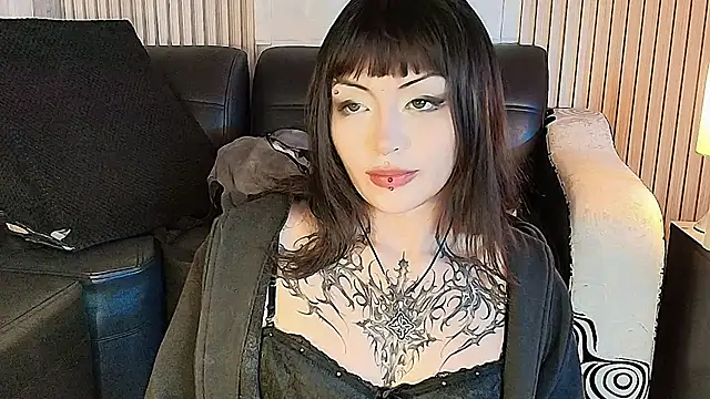 honney dark online show from 05/25/26, 03:00