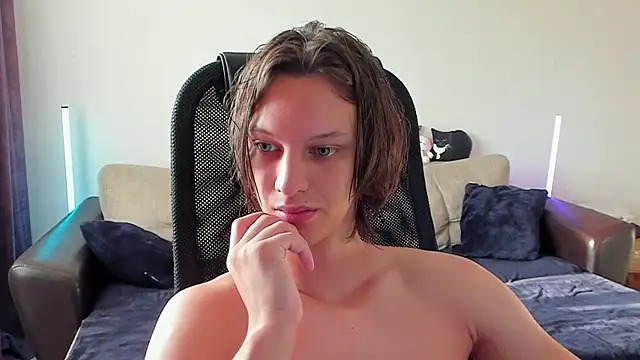 Ostin meow online show from 07/15/26, 12:56