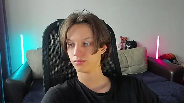 Ostin meow online show from 05/21/26, 06:33