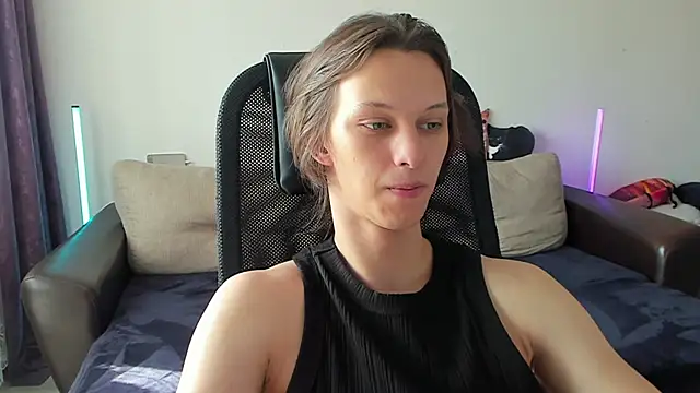Ostin meow online show from 06/12/26, 10:46