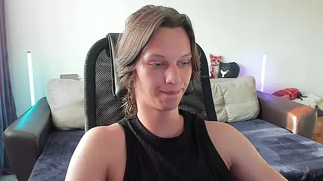 Ostin meow online show from 06/14/26, 01:01