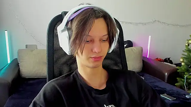 Ostin meow online show from 01/08/26, 06:19