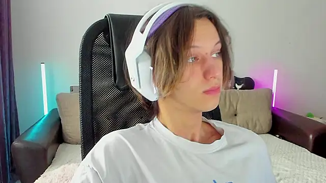 Ostin meow online show from 02/01/26, 07:39