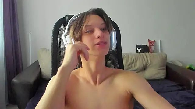 Ostin meow online show from 11/07/25, 07:13