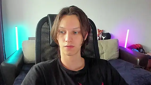 Ostin meow online show from 05/30/26, 09:37