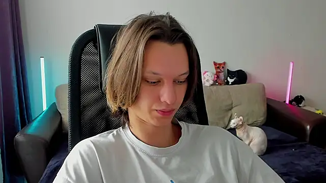 Ostin meow online show from 04/10/26, 09:49