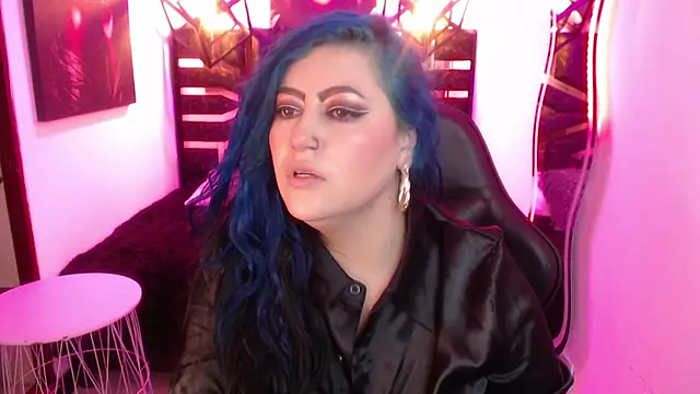 Snapshot of scarleth_blue chatting on 05/05/26, 03:09 scarleth blue online show from 05/05/26, 03:09