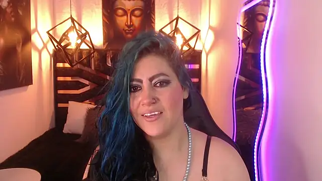 Snapshot of scarleth_blue chatting on 04/17/26, 03:09 scarleth blue online show from 04/17/26, 03:09