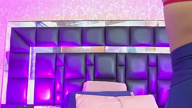 canela oss online show from 10/26/25, 12:05