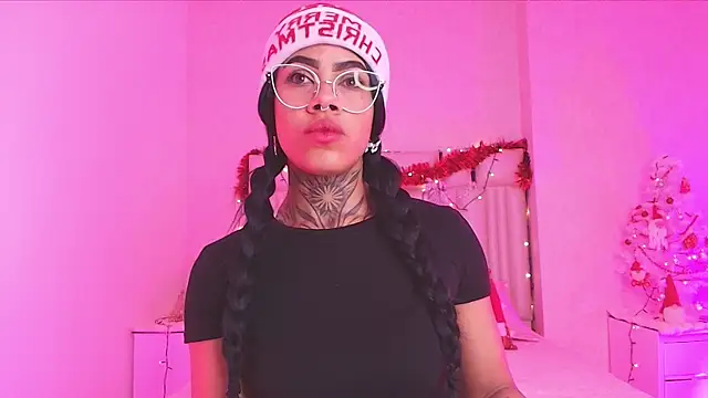 canela oss online show from 11/26/25, 11:54