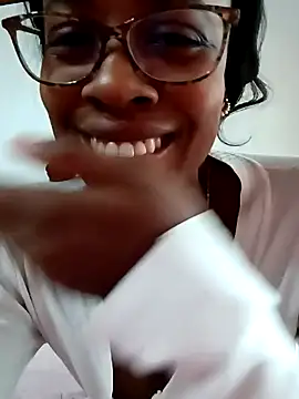 Im camila online show from 01/14/25, 12:45