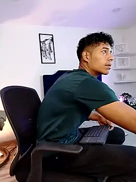 wagz online show from 10/10/25, 11:55