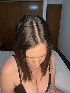 Macadiez10 online show from 11/20/25, 03:45