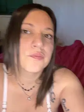 Macadiez10 online show from 10/12/25, 01:45