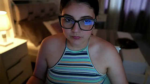 Camilaa bueno online show from 01/06/26, 09:52