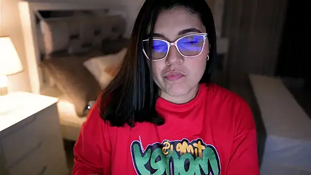 Camilaa bueno online show from 10/08/25, 03:41