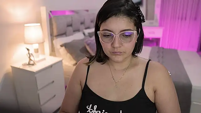 Camilaa bueno online show from 01/19/25, 03:08